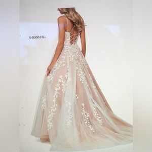 Sherri hill dress